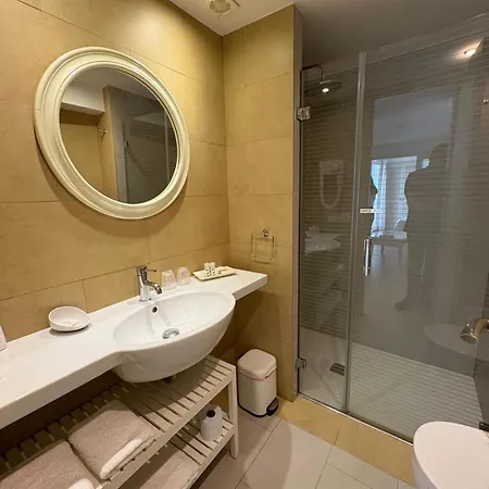 El Alojado De Velarde * Conil De La Frontera