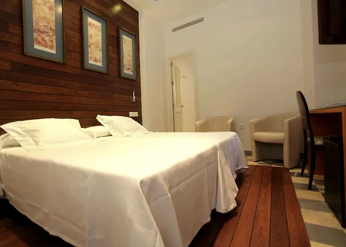 El Alojado De Velarde