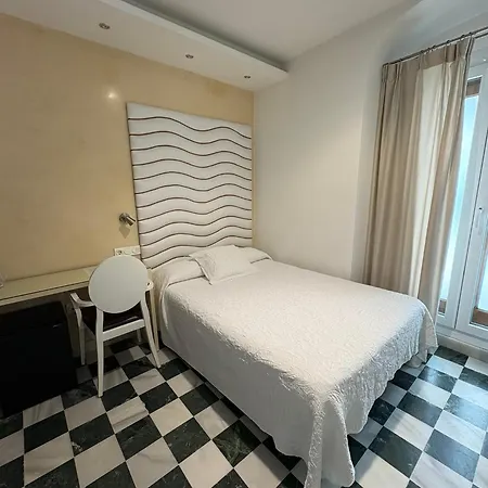 El Alojado De Velarde Mini-hôtel Conil De La Frontera