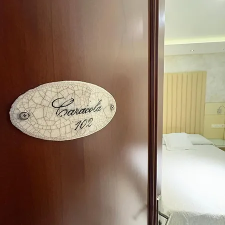 El Alojado De Velarde Inn Conil De La Frontera