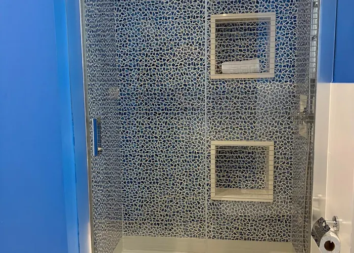 El Alojado De Velarde