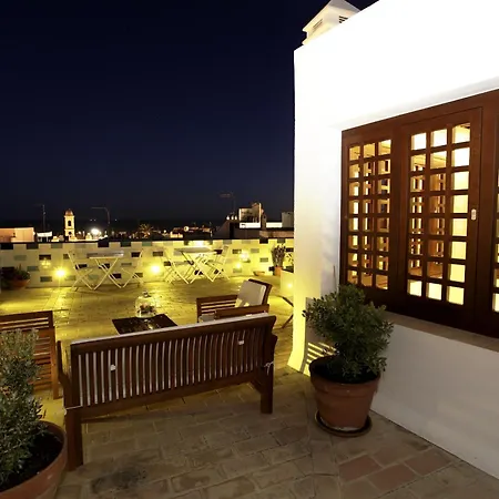 El Alojado De Velarde Zajazd *