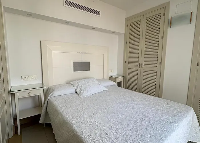 El Alojado De Velarde *